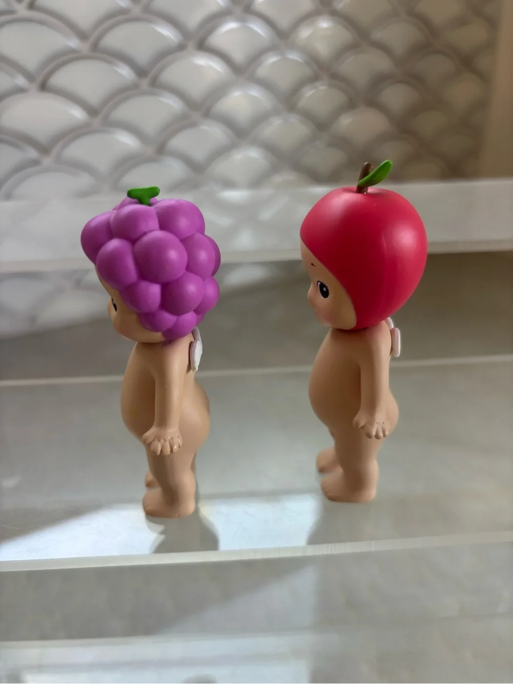 Sonny Angel Fruit Series grapes & apple (set of 2)